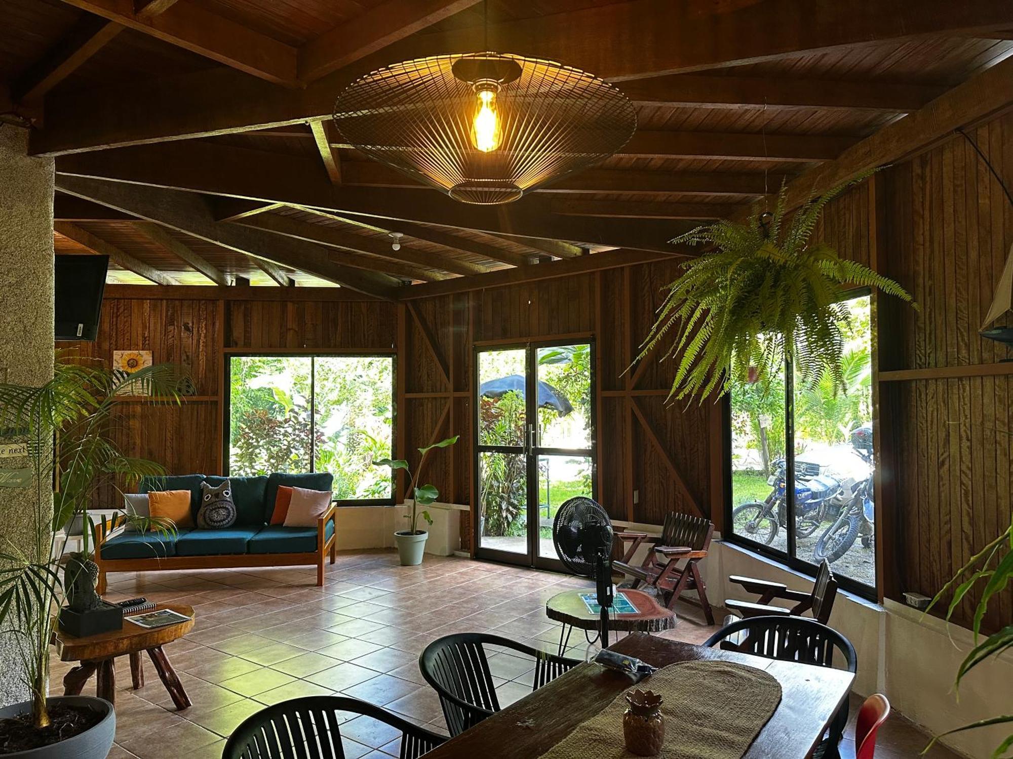 La Amapola Lodge, Bungalow En Peninsula De Osa. Barrigones Bagian luar foto