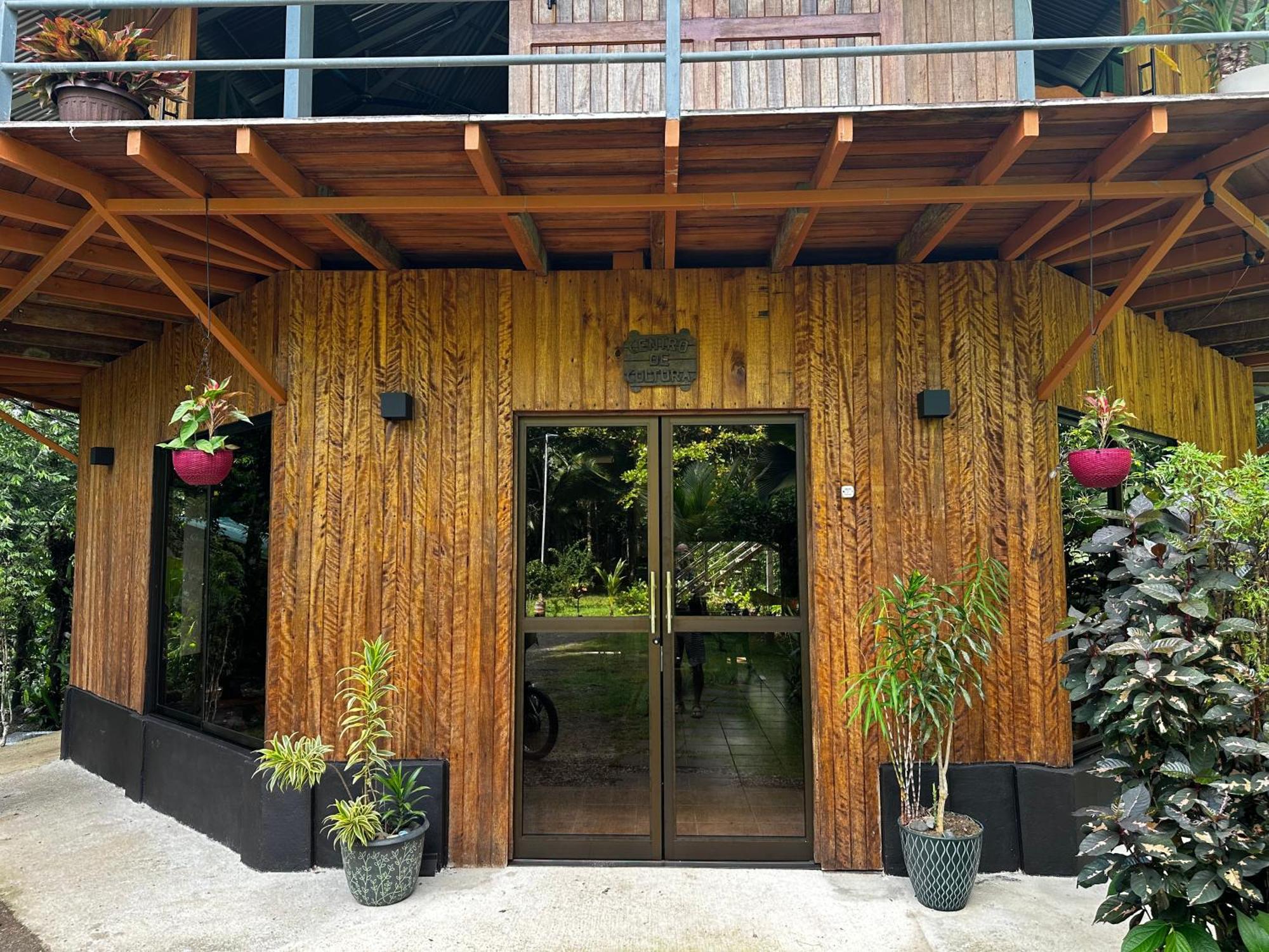 La Amapola Lodge, Bungalow En Peninsula De Osa. Barrigones Bagian luar foto